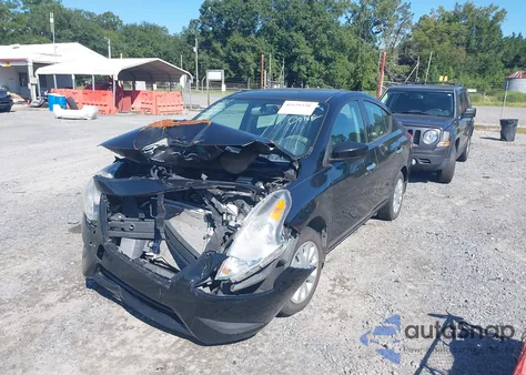 2015 Nissan Versa 1.6 Sv z USA, uszkodzony, nr VIN 3N1CN7AP3FL933229
